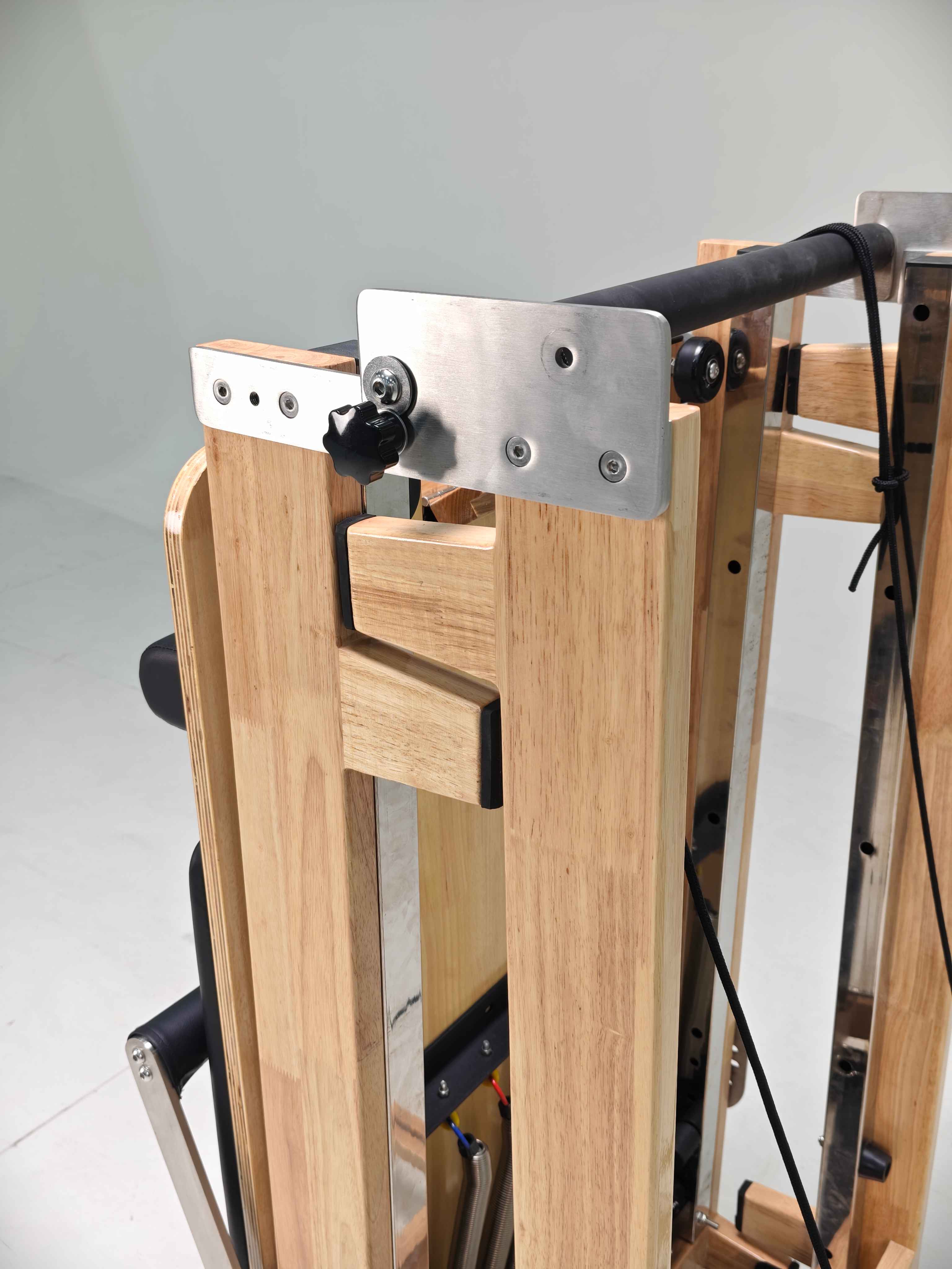 Commercial Foldable Oak & Alum - Pilates & Yoga With Harna recension och pris